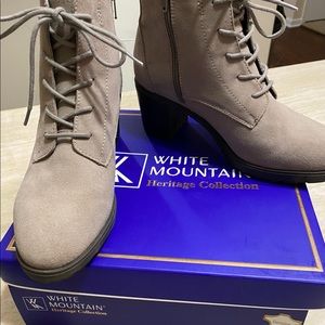 White Mountain Gilman bootie. Light Taupe 2 1/3 inch heel